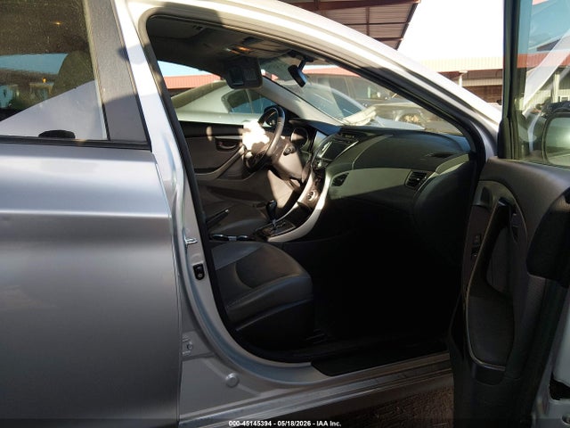 Hyundai ELANTRA Limited