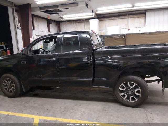 Toyota Tundra Sr5 5.7l V8