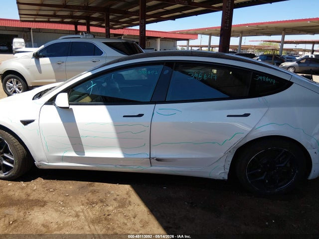 Tesla Model 3 Rear-wheel Drive