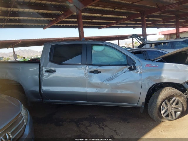 Chevrolet Silverado 1500 4wd  Short Bed Custom Trail Boss