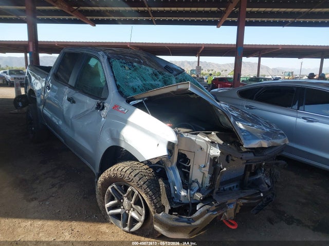 Salvage Chevrolet Silverado 1500 Image