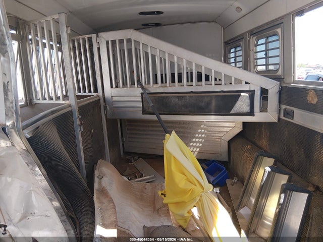 Elite Horse Trailer 20ft