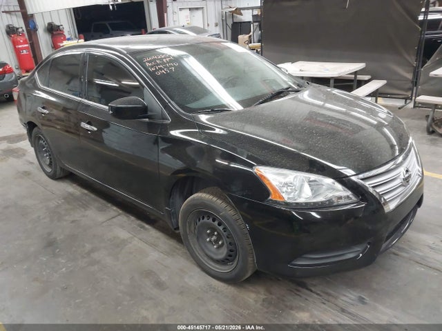 Salvage Nissan Sentra Image