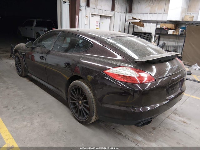 Porsche Panamera Gts