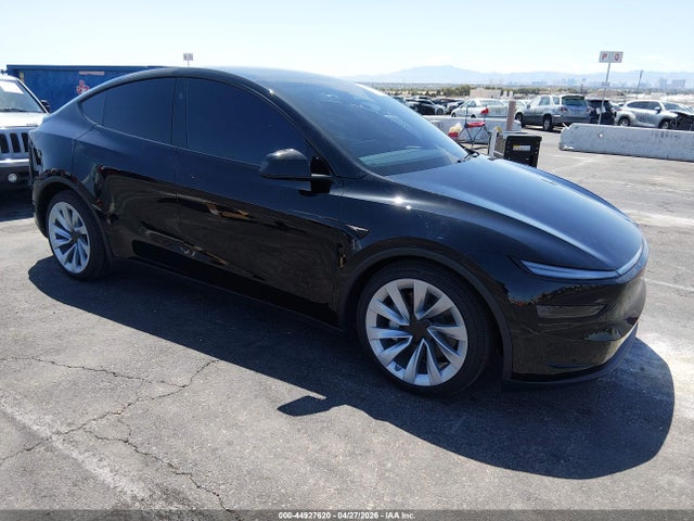 Salvage Tesla Model Y Image