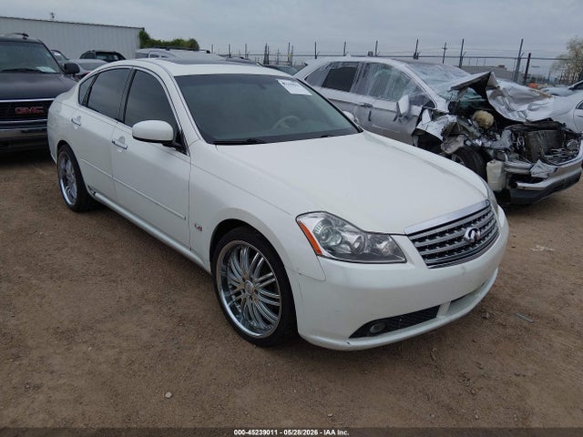 Salvage INFINITI M35 Image