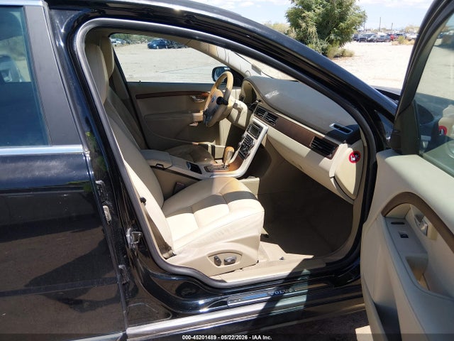 Volvo S80 3.2