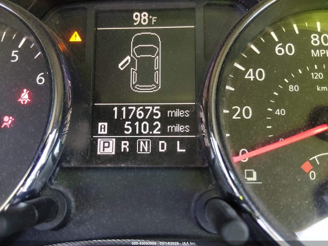 Nissan Rogue S