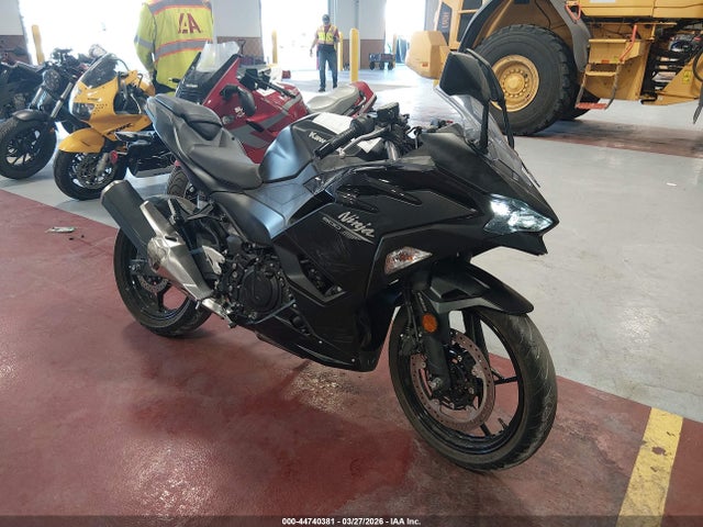 Salvage Kawasaki Ex500 Image