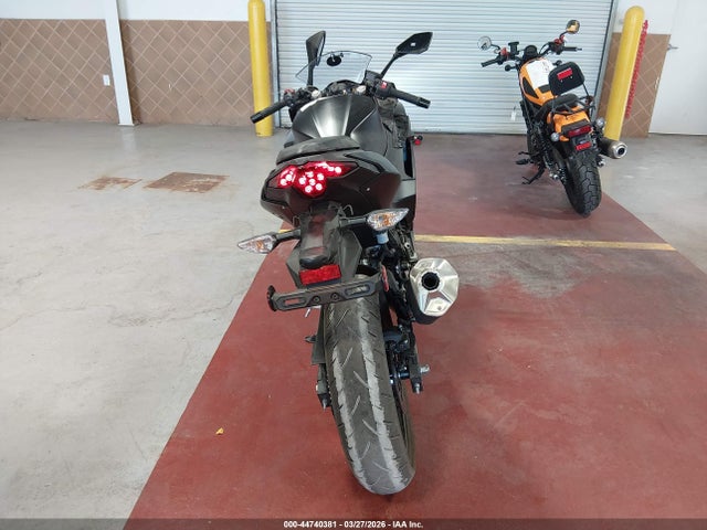 Kawasaki Ex500