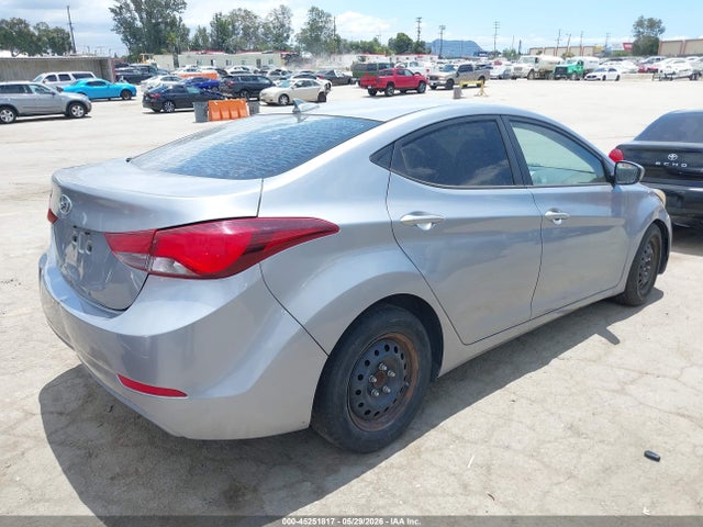 Hyundai ELANTRA Se