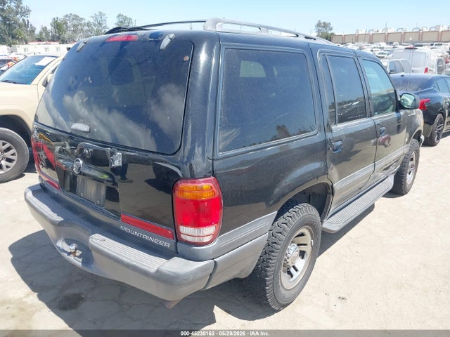Mercury Mountaineer