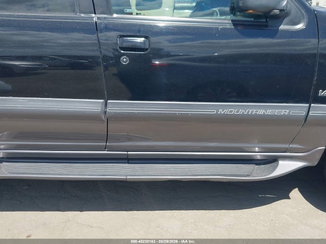 Mercury Mountaineer