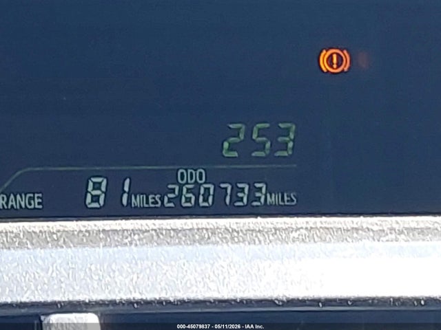 Toyota Prius v Two