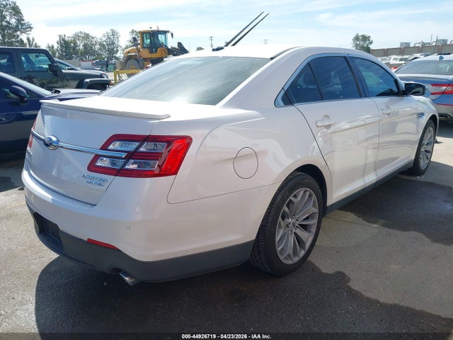 Ford Taurus Limited