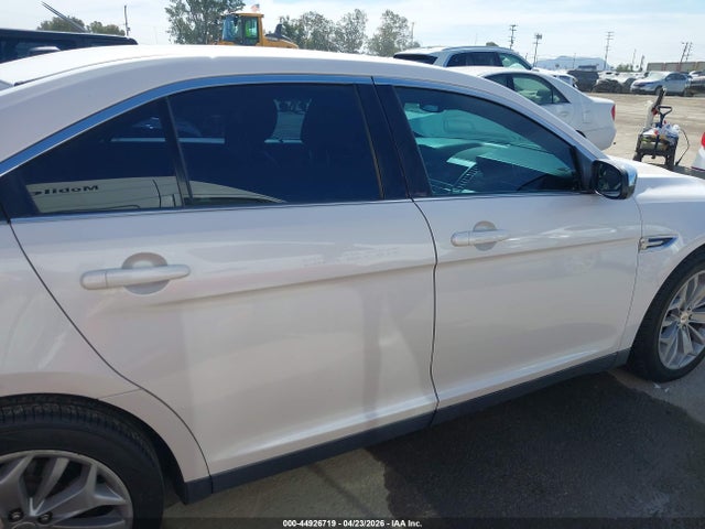 Ford Taurus Limited