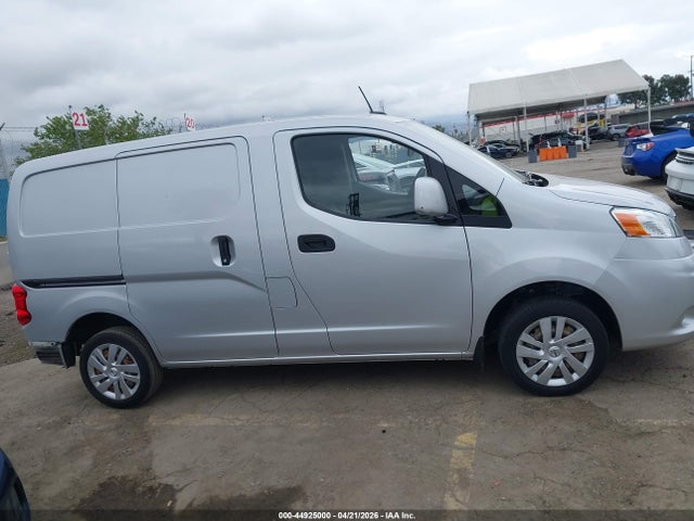 Nissan Nv Sv Xtronic Cvt