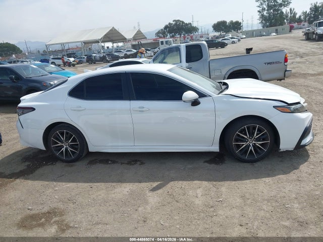 Toyota Camry Se