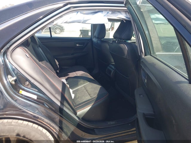 Toyota Camry Se