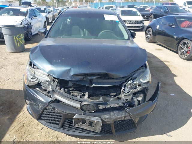 Toyota Camry Se