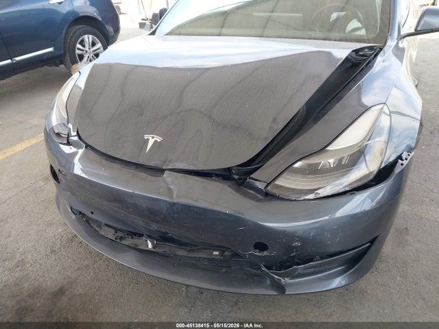 Tesla Model 3 Long Range Dual Motor All-wheel Drive