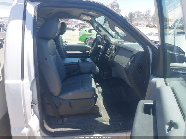 Ford F-250 Xl