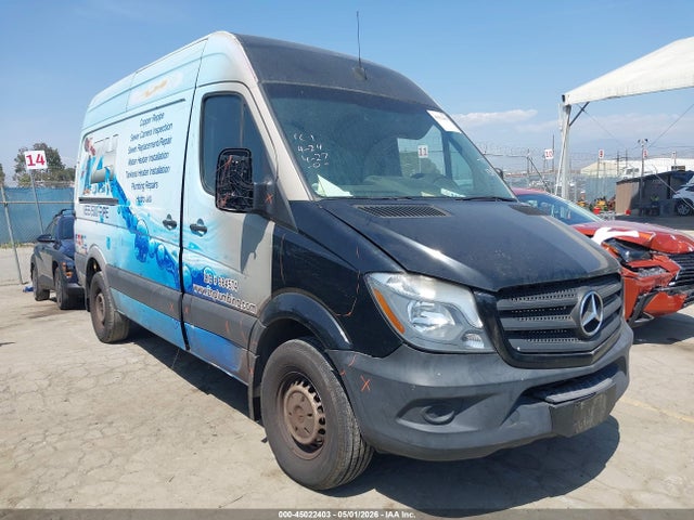 Salvage Mercedes-Benz Sprinter 2500 Image