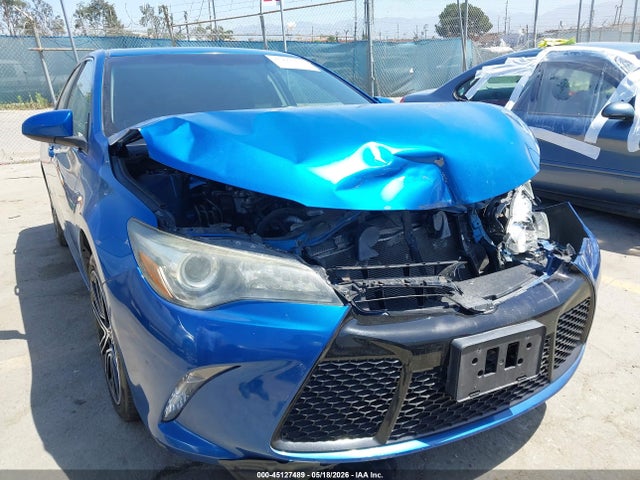 Toyota Camry Se