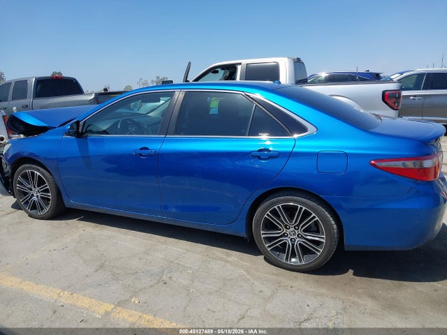 Toyota Camry Se