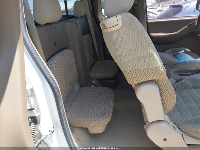 Nissan Frontier Se