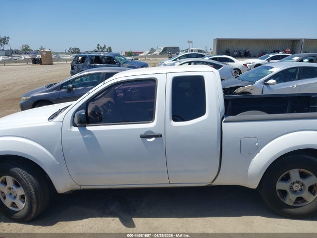 Nissan Frontier Se