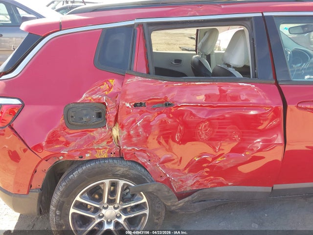 Jeep Compass Sun And Wheel Fwd