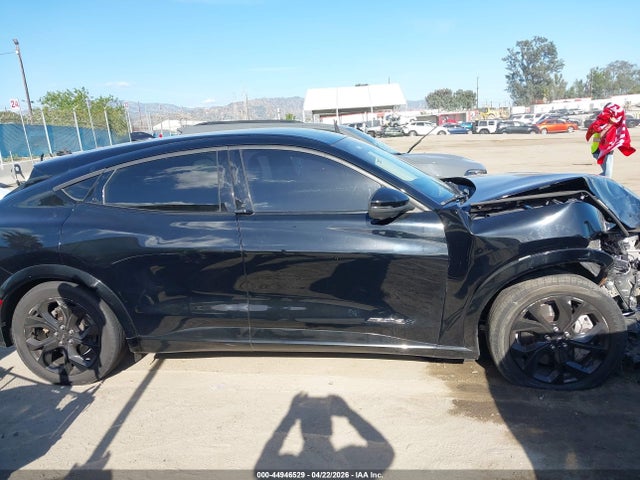 Ford Mustang Premium