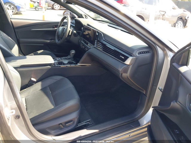 Toyota Camry Xse