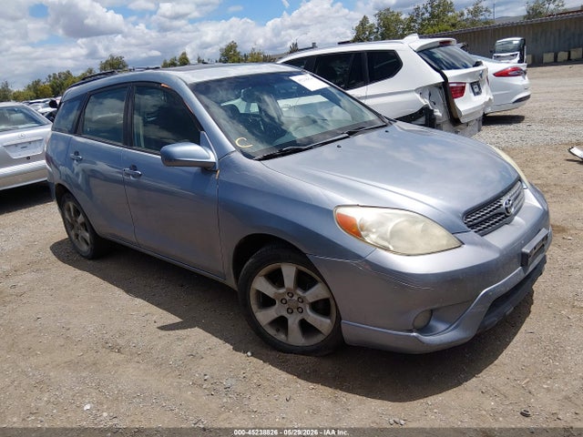 Salvage Toyota Matrix Image