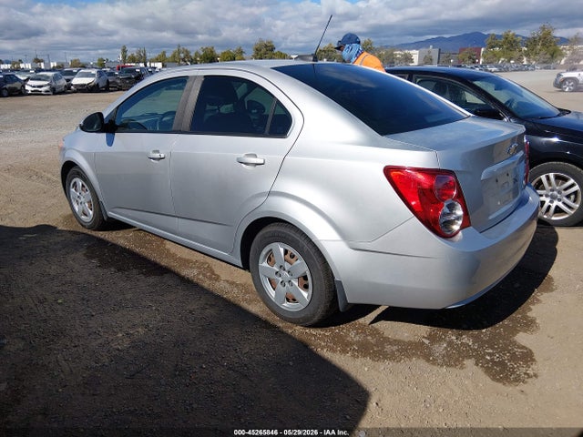 Chevrolet Sonic Ls Auto