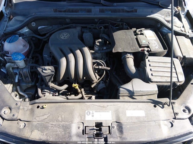Volkswagen Jetta 2.0l S