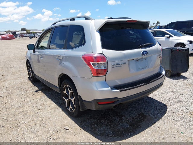 Subaru Forester 2.0xt Touring