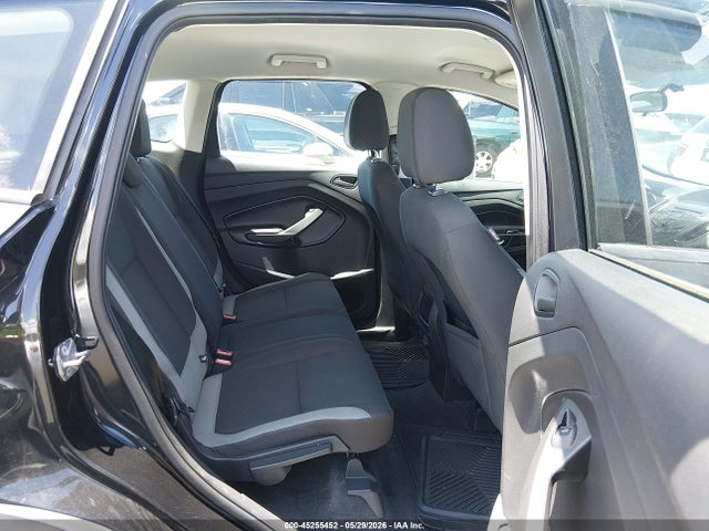 Ford Escape S