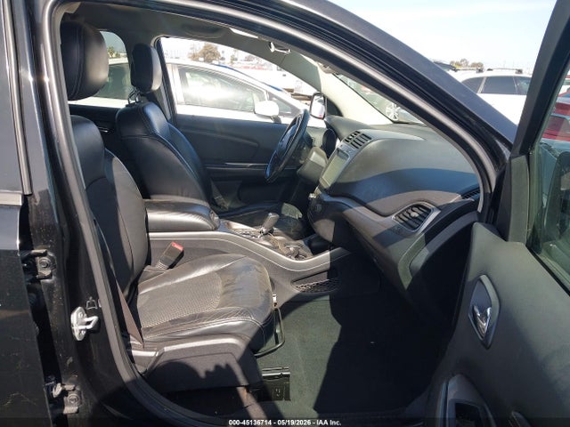 Dodge Journey Crossroad