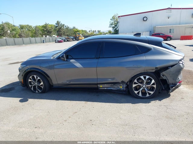 Ford Mustang Premium