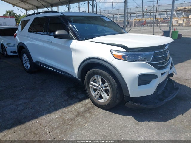 Salvage Ford Explorer Image