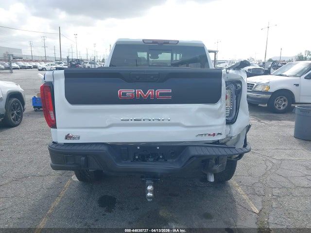 GMC Sierra 1500 4wd  Short Box At4x