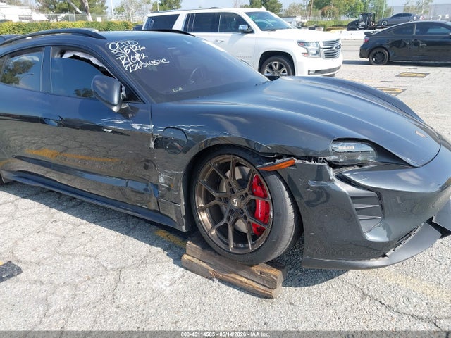 Porsche Taycan Sport Turismo Gts