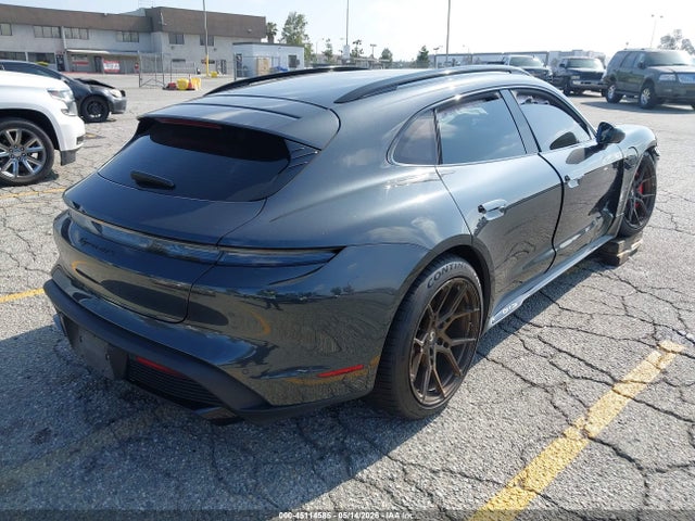 Porsche Taycan Sport Turismo Gts
