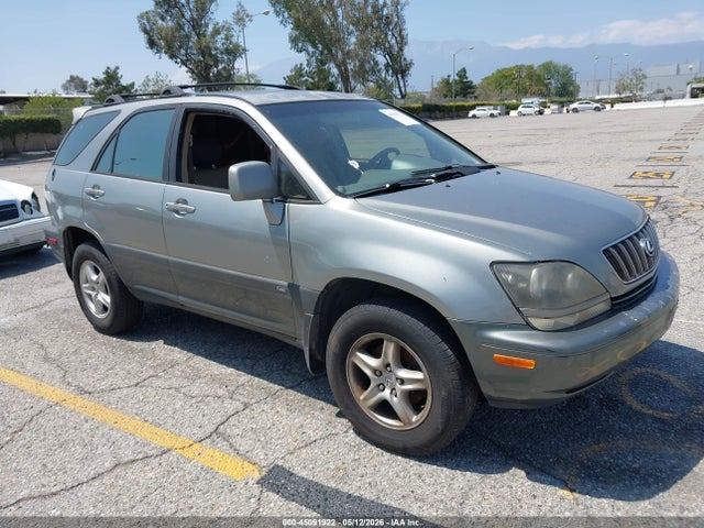 Salvage Lexus RX Image