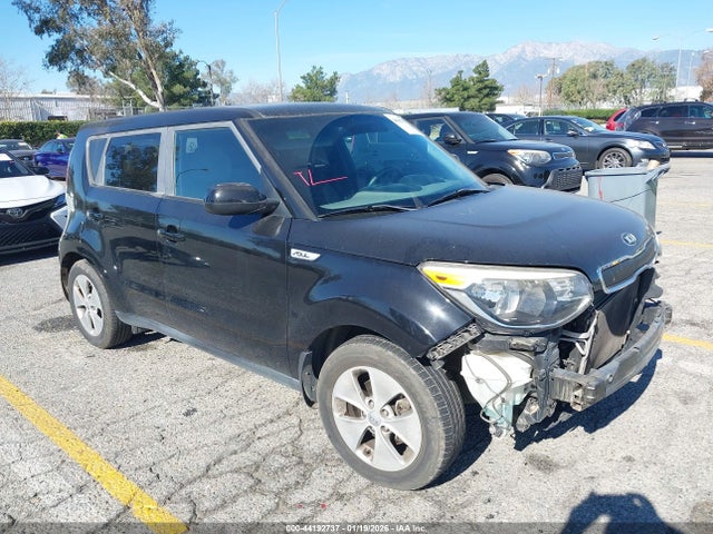 Salvage Kia Soul Image