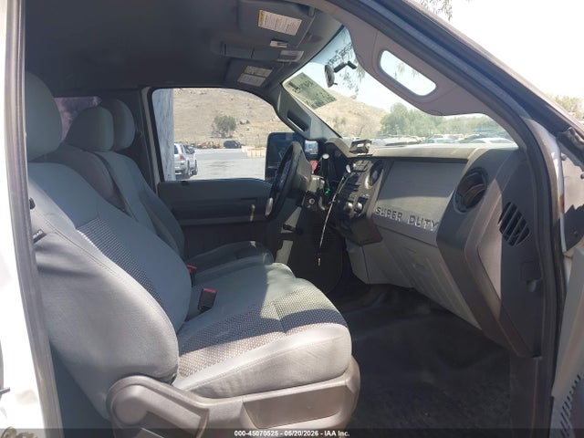 Ford F-250 Xl