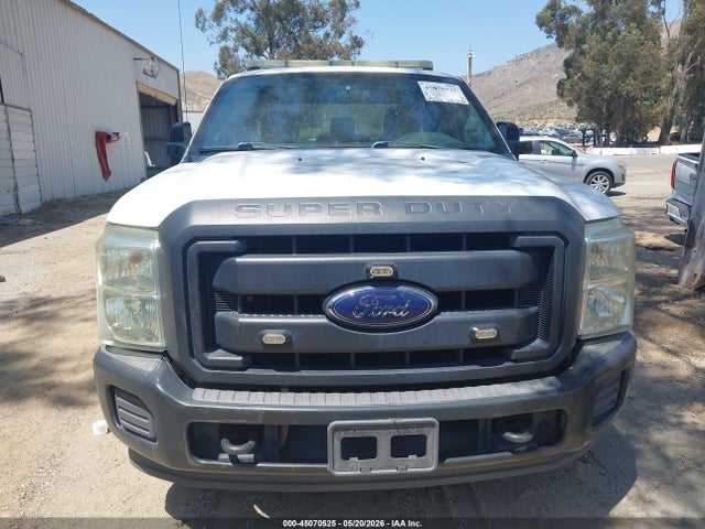 Ford F-250 Xl
