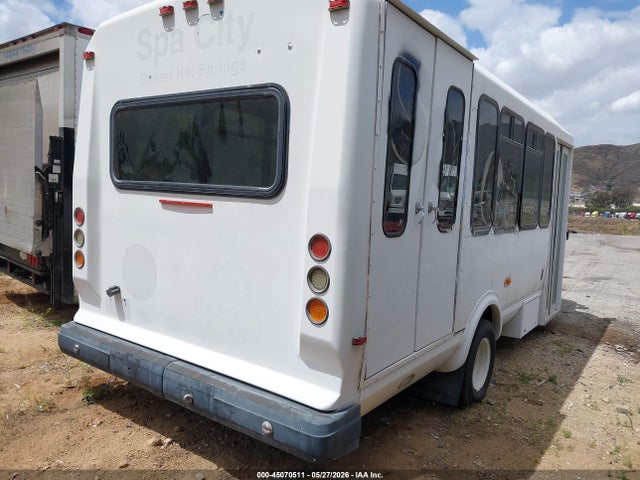 Ford E-450